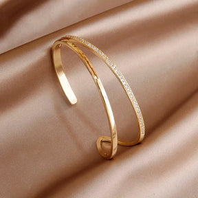 Bracelete Feminino Duplo Com Zircônias Banhado em Ouro 18K