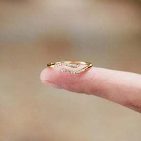 Anel Feminino Unic com Pedra Zircônia Banhado em Ouro 18K