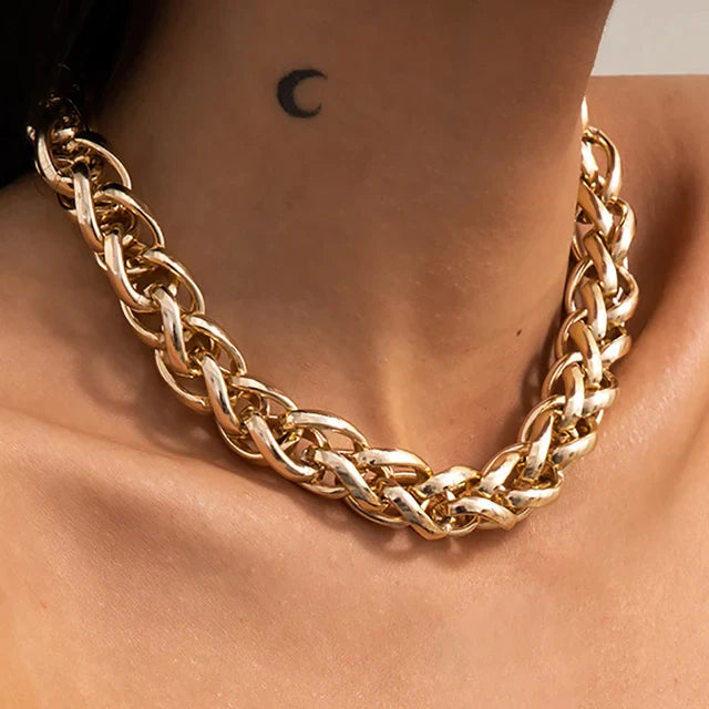 Colar Feminino Corrente Grossa Banhado em Ouro 18K