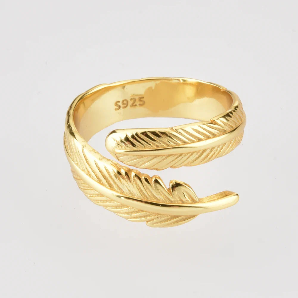 Anel Feminino Feathers Banhado em Ouro 18K